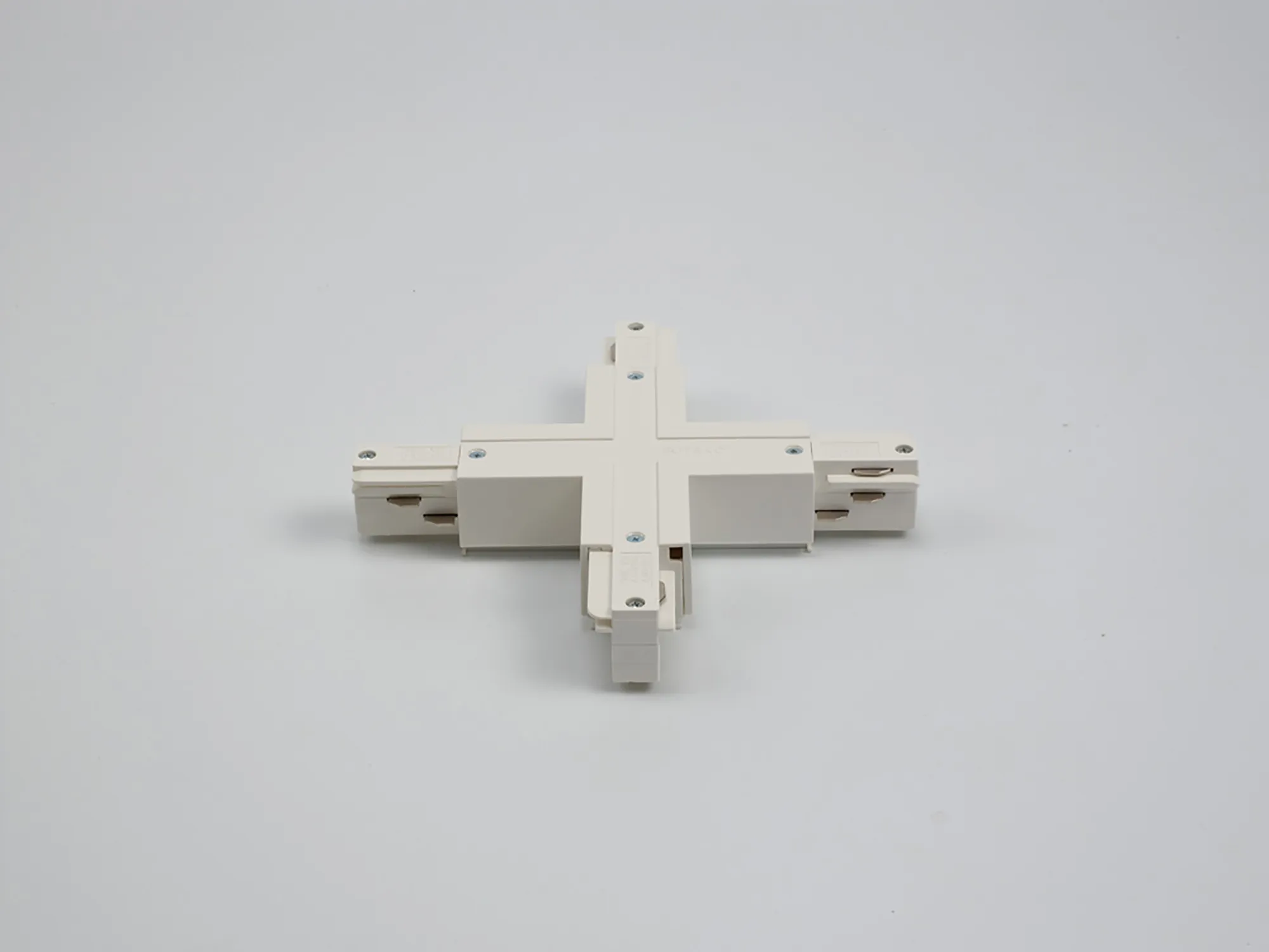 X Coupler With Feeding Option 3 Circuit Surface Mounted Track 3 Circuit Surface Mounted Track 555 1 1216 1  Eutrac 3 Circuit Surface-White